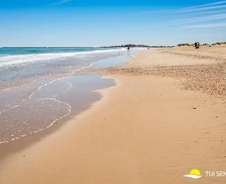 Playeo 이슬라크리스티나